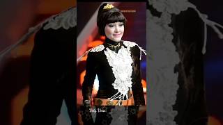 Download lagu Vety Vera, dulu dan sekarang #shorts #historyartis mp3