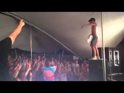 Guerilla Speakerz || Solar Festival 2013 || Oi Vs. Boycott Stage