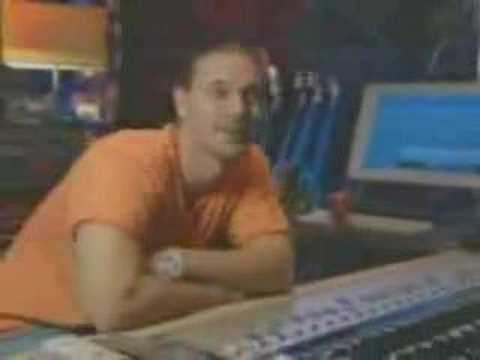 Popozao Parody: K-Fed/Kevin Federline Bakes a Pretty Cake