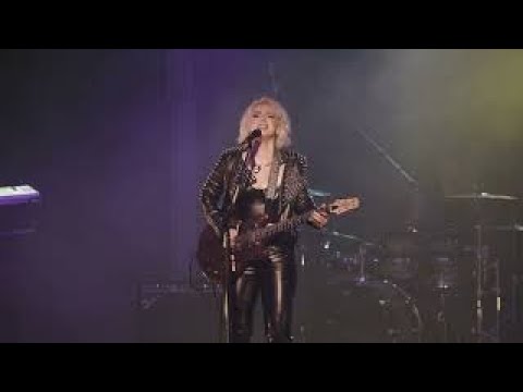 Samantha Fish "Gone for Good" live at Shawnee Cave Amphitheater July 17, 2021