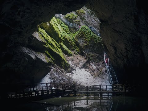Ghetarul de la Scarisoara, Coibele, Ghetarul Vartop si lumea Apusenilor