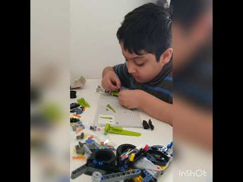 Lego Technic 42103 Dragster - Unboxing, Building and Demo