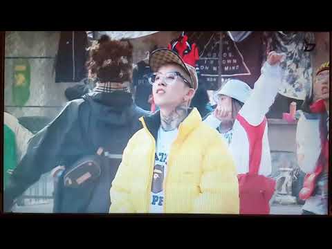 BLOCK B TAEIL gets hit by dancing U-KWON ㅋㅋㅋ Shall We Dance~