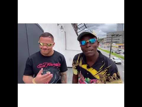 MC Nego Placo e MC Kapela - Na Mira Do Golpe
