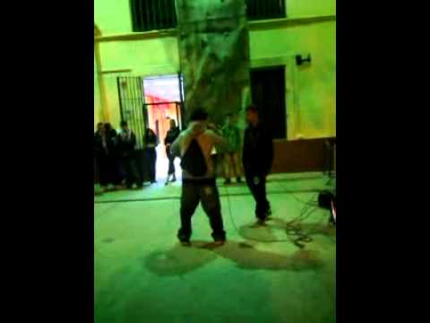 Reuto vs Maicro [Batallas Montcada 2013](Segunda ronda)