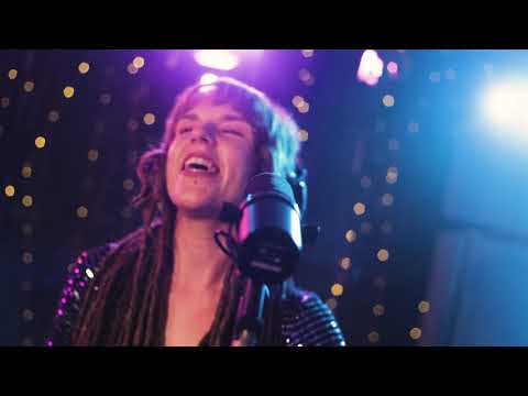 The Compilation performing Blinding Lights by The Weeknd - AliveNetwork.com