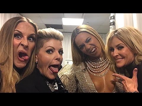 Beyonce & Dixie Chicks Receive Racist Backlash After CMA Performance