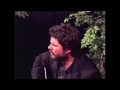 download lagu mp3 mp4 Chris Knight Radio, download lagu Chris Knight Radio gratis, unduh video klip Chris Knight Radio