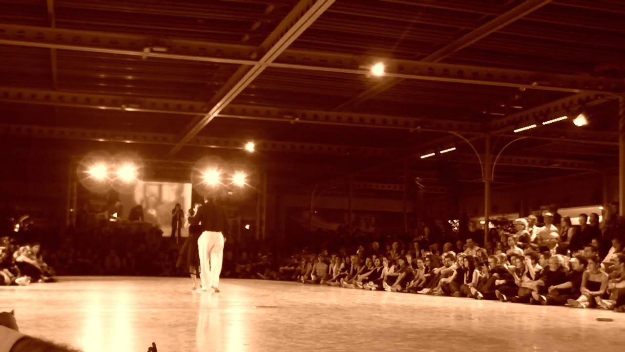 Esibizione Joe Corbata y Lucila Cionci.MP4