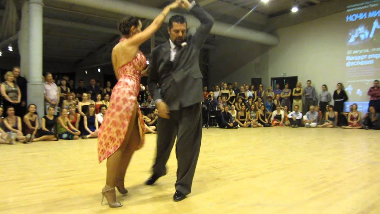 Diego El Pajaro Riemer y Natalia Cristobal Rive - Cantinera (A. Ledesma) - MNF 2014