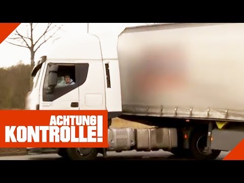 Krasse Fehlbeladung! LKW wird aus dem Verkehr gezogen! 2/2 | Achtung Kontrolle | Kabel Eins
