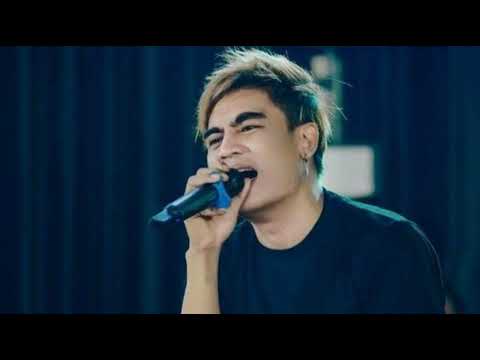 Charly Van Houten Feat Rafi Gimbal - Menghapus Jejakmu