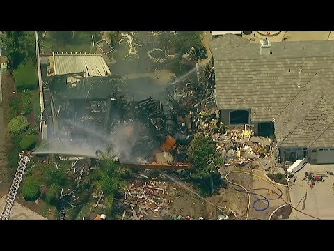 Authorities say a gas explosion destroyed a Southern California home and killed a gas company worker on Monday. More than a dozen others were injured in the blast in Murrieta. (July 15)