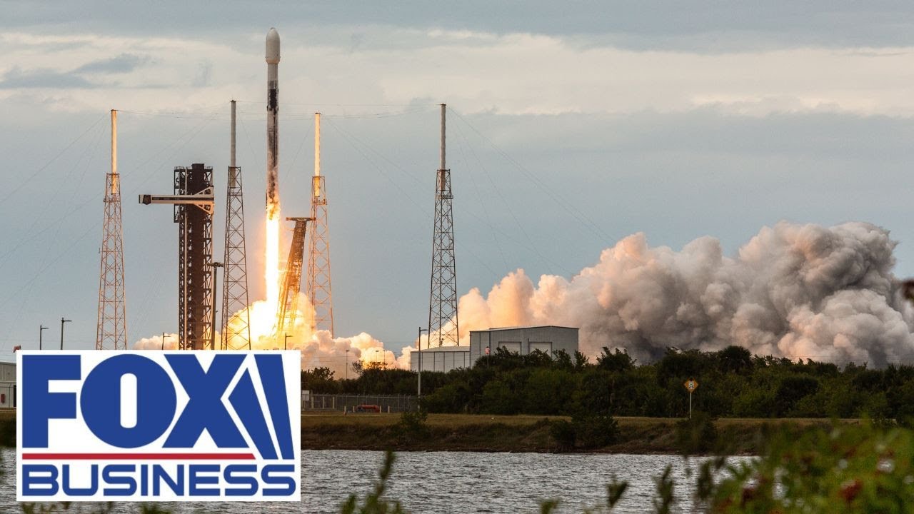 SpaceX eyeing public market: it could be ‘the IPO of the year’, says Teresa Rivas
