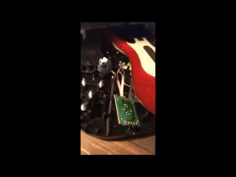 5$ ARDUINO USB MIDI CONTROLLER (GUITAR HERO REBUILD)