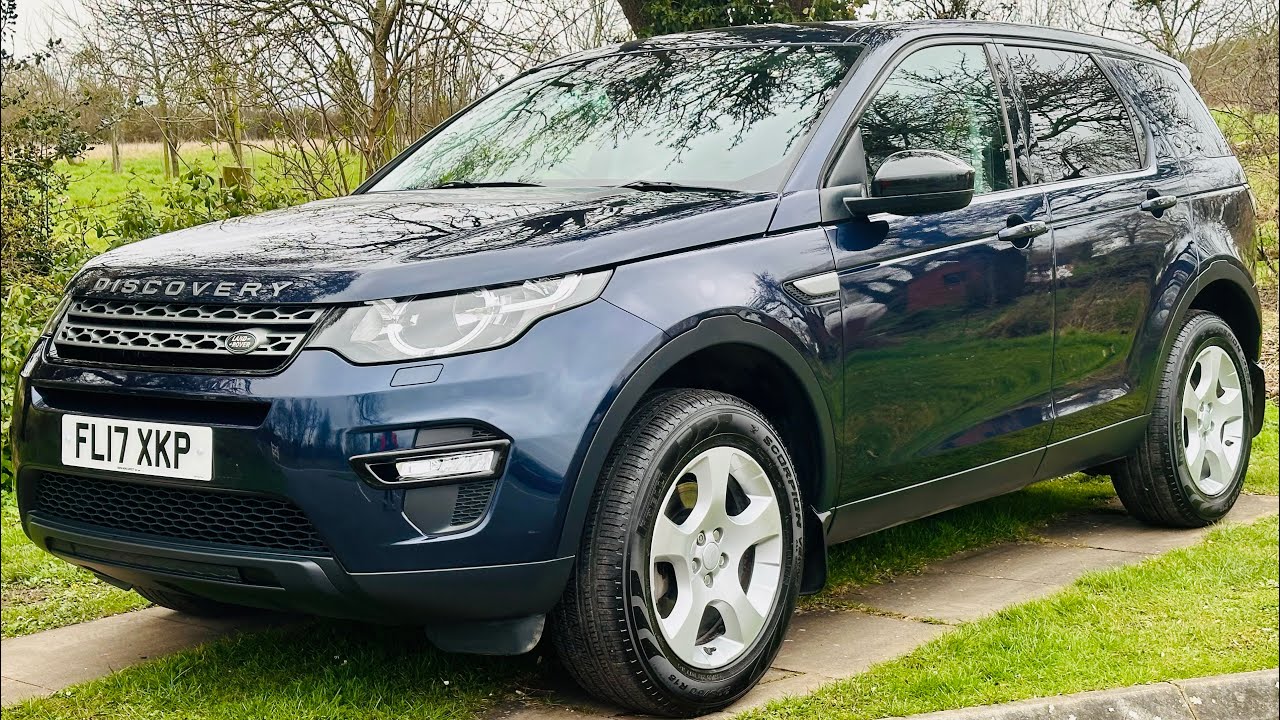 Land Rover Discovery Sport 2017 - in depth walk around and ...