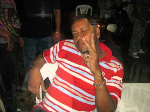 La Chiflera Version El Minibus Narciso y Raul Roman