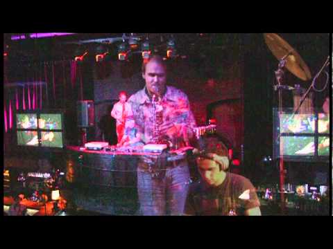 ILYA POKROVSKIY, SYNTHETICSAX, DJ PIT. LIVE.mov