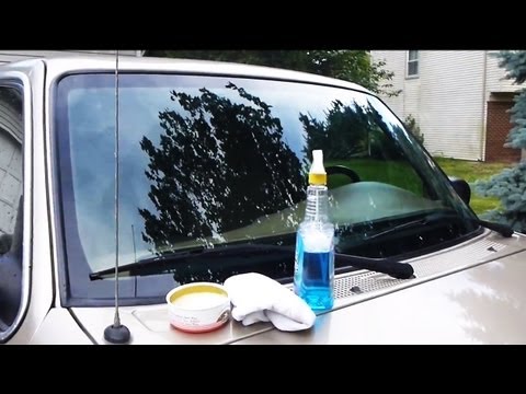 How to Super Clean your Windshield Video