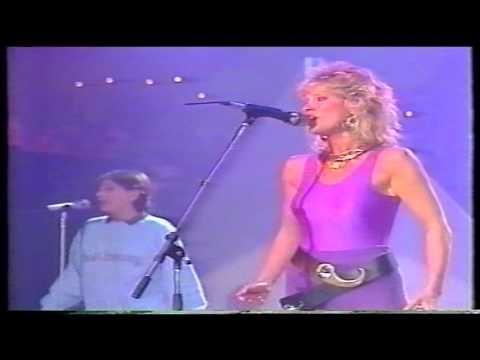 Peter's pop show 1985- Mike Oldfield & Anita Hegerland(Pictures in the dark)