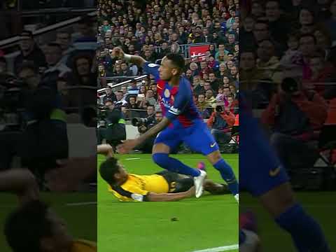 😳 Ce geste technique de Neymar prime au Barça ! #shorts