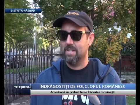 Îndrăgostiţi de folclorul românesc