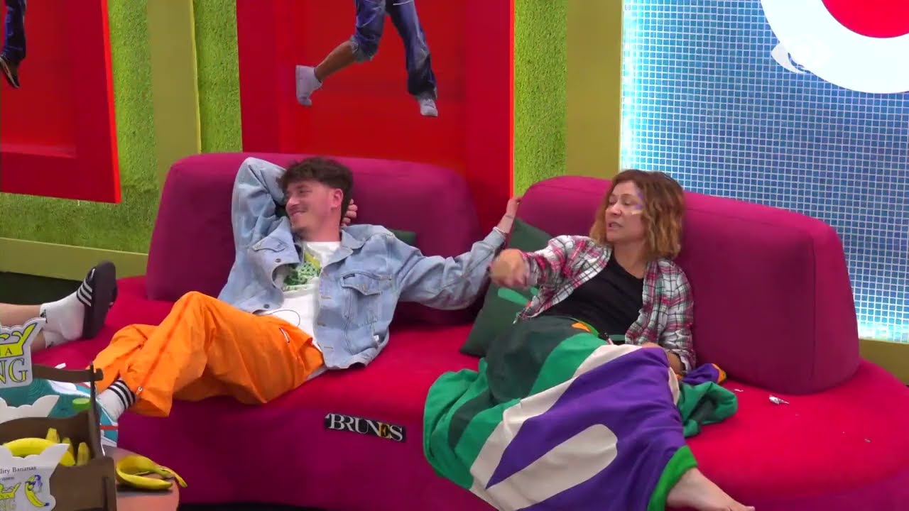 “Ajo rri me ty për interes”/ Juli-Romeos për Eglën: Sajon gjëra nga jashtë