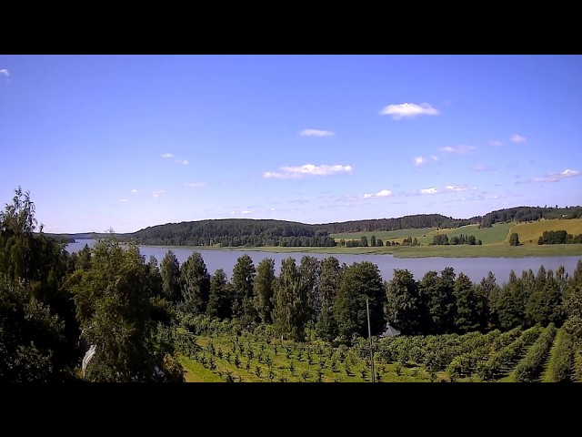 Live webcam view of Vista del Lago y Bosque de Merikulma