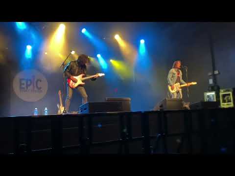 Mike Tramp & Marcus Nand - Living on the Edge (Live)