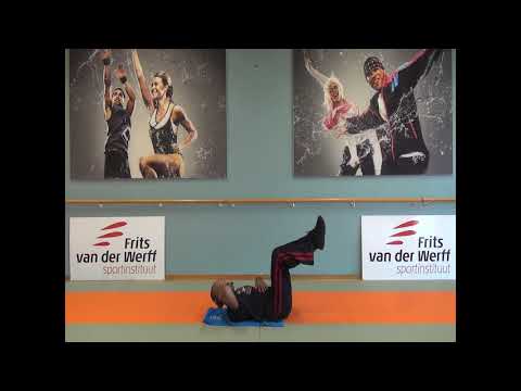 Frits on Demand - 15 minuten work out buikspieren met Delano