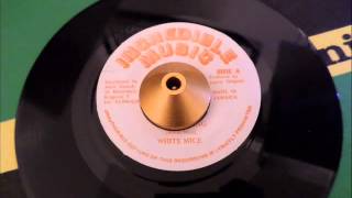 White Mice - Try A Thing (1987 - Incredible Music - 7)