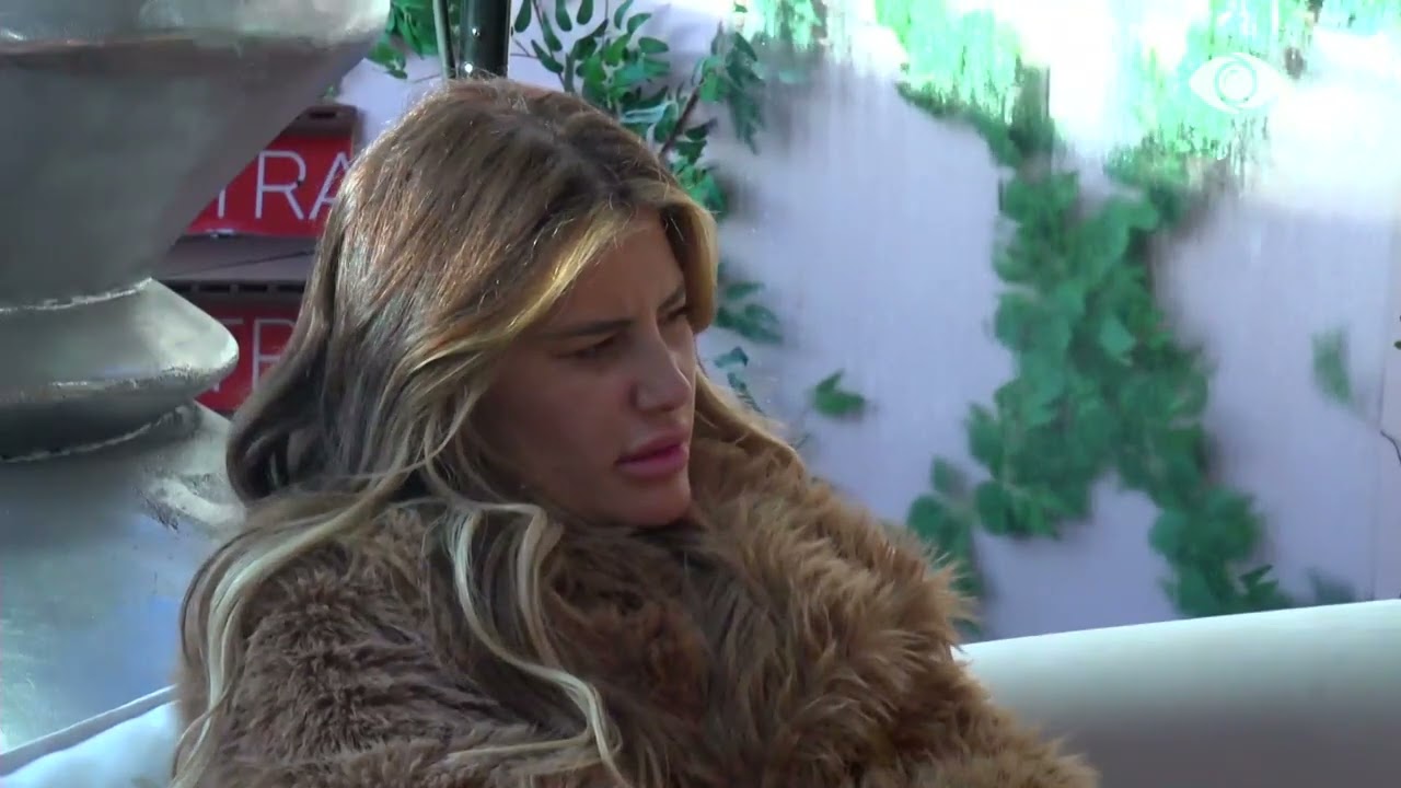 “Ishin grimca të vogla pëlqimi…”/ Ola-Jozit për raportin e tyre: Ti qëndron më shumë me Mikin…