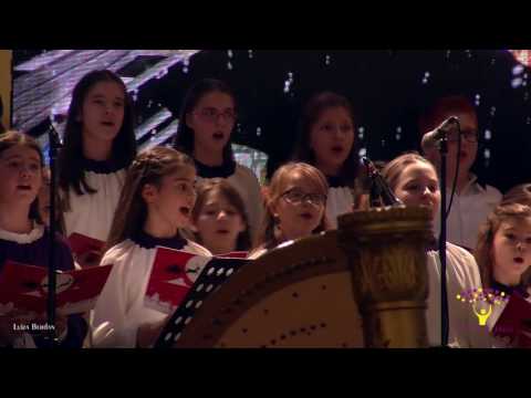 Corul de copii Angeli & Orchestra Filarmonicii Moldova Iasi - Aprinderea luminilor de Craciun