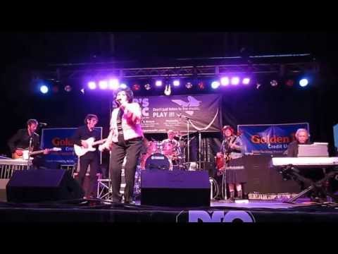 Wanda Jackson  w/ Red Meat