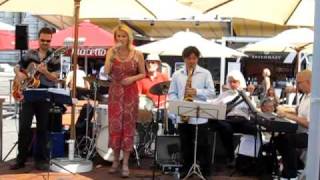 Traditional Swing Formation