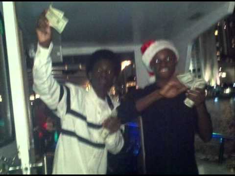 REALTALK & D MARC FT. S.KAY-GETTIN MONEY