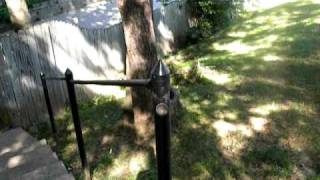 preview picture of video 'Broken Safety Railing Robin Hill Apartments Kansas City'