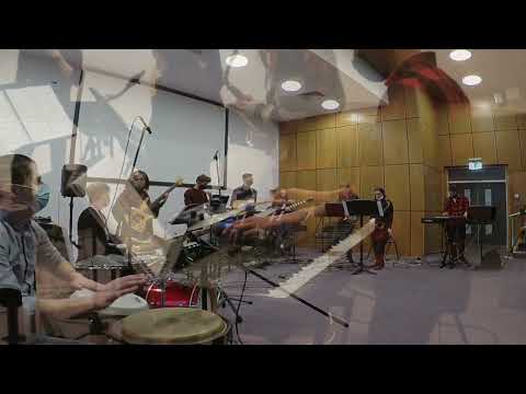 DCU Jazz Students Play 'Lingus'