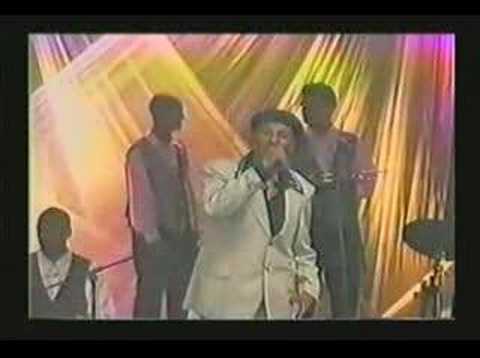 Frivolidad - Tito Cortez