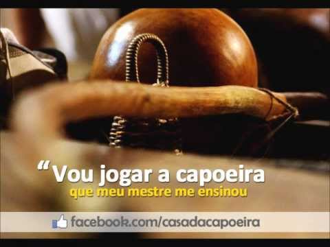 Berimbau me leva, e Capoeira vai jogar!