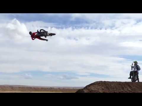 Carzalia Valley ft. Casey Brennan - vurbmoto