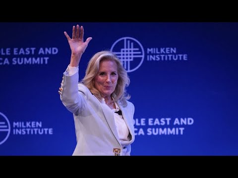 في رحلة قد تكون الأخيرة لها خارج البلاد.. السيدة الأمريكية الأولى جيل بايدن تزور الإمارات…