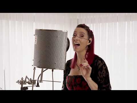 Dana Rexx performs Phoenix from her living room