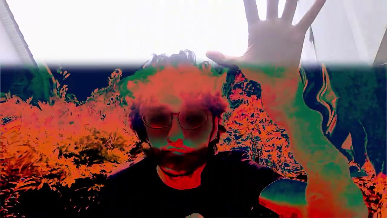 Body Distort thumbnail