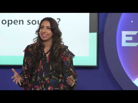 DevOps Loop @ VMware Explore - Jen Kelly on Backstage