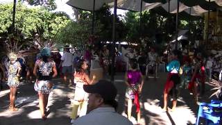 preview picture of video 'atlacahualoya   2010--- danza en la iglesia'