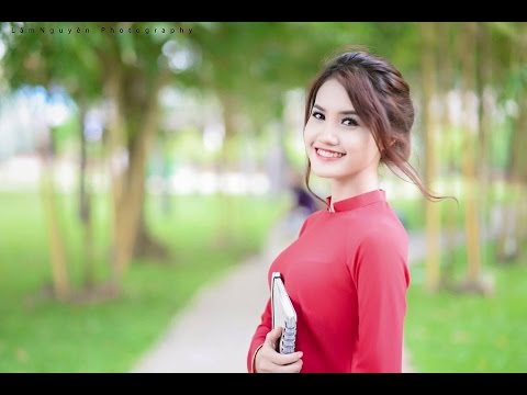 Thể hiện bởi Vũ Khanh