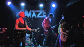 TUNABUNNY - (Song for my) solar sister (live! The Maze - Nottingham -UK-) (25-7-2013)