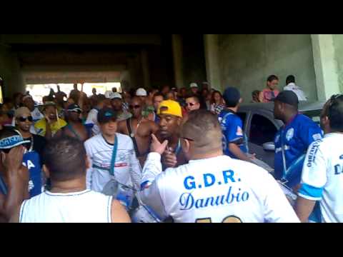 BATERIA CHEGANDO NO CAMPO DO REGINA- DANÚBIO X NÓIS É NÓIS 2ª PARTE.(PATCHOLA)