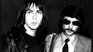 Ramones - Please Don&#39;t Leave (demo, alt take)